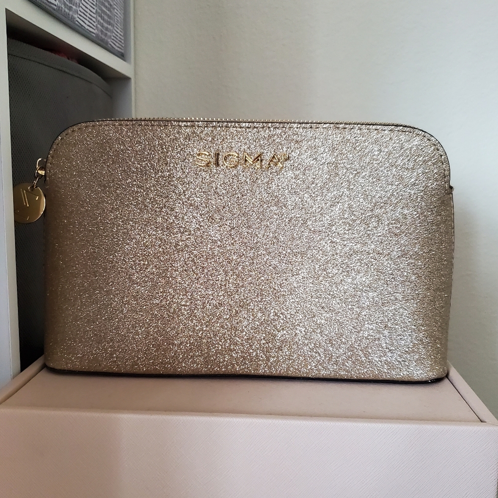 Sigma Makeup Toiletries Bag